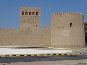 Najem vozila Sohar, Oman